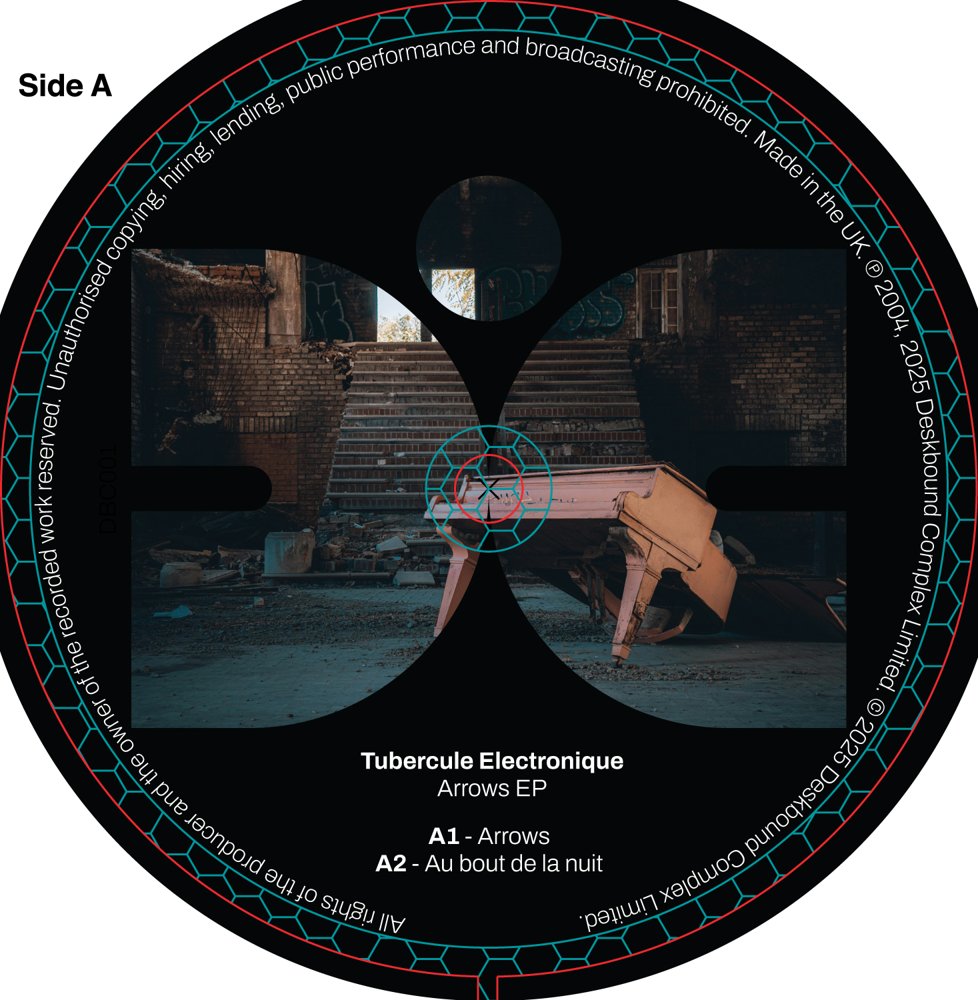 DBC002 centre label